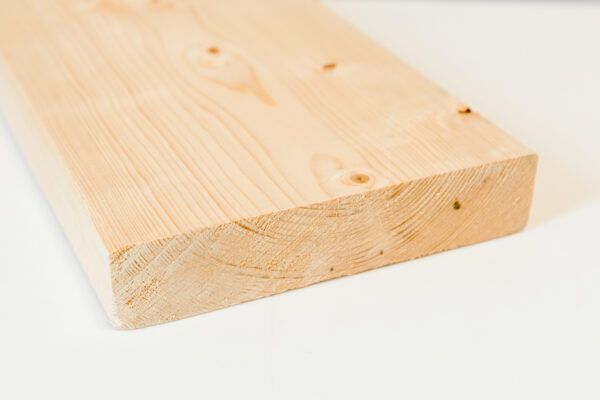 Drewno konstrukcyjne C14